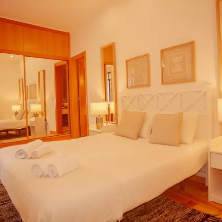 My Fair - 2 Bedroom With River View